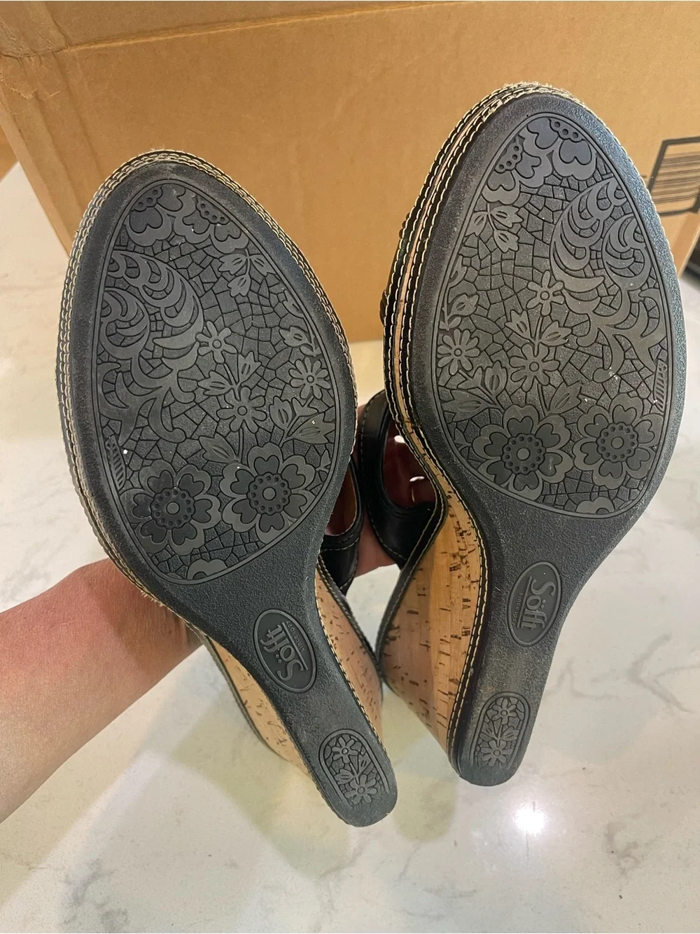 Söfft Black Leather Crossover Slide Sandals